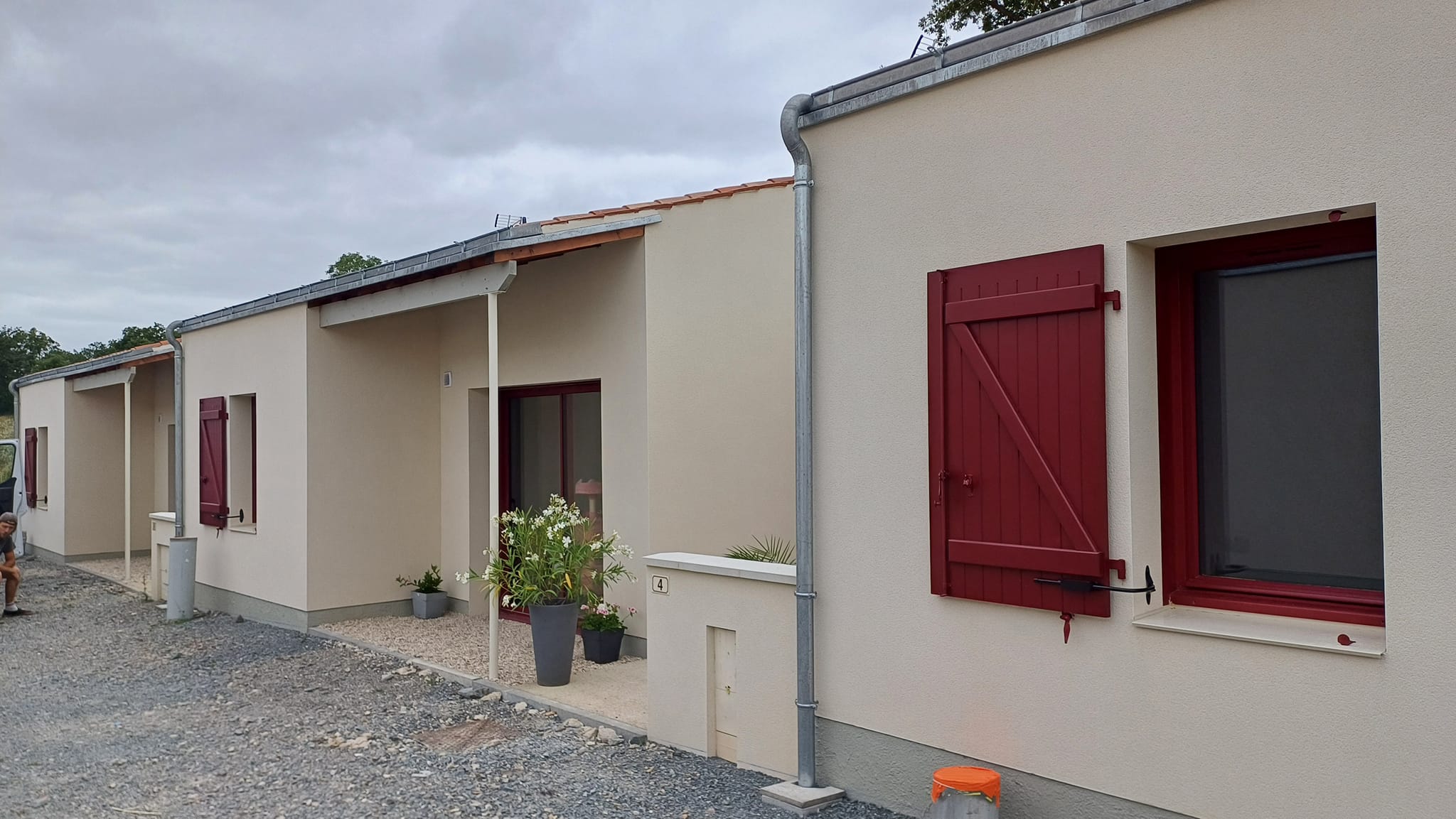 Façades maisons en locatif social